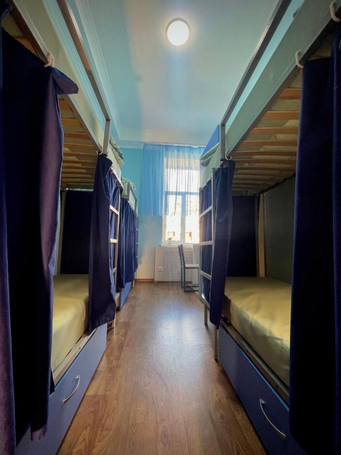 Hostel On Universytet Kiev Exterior foto